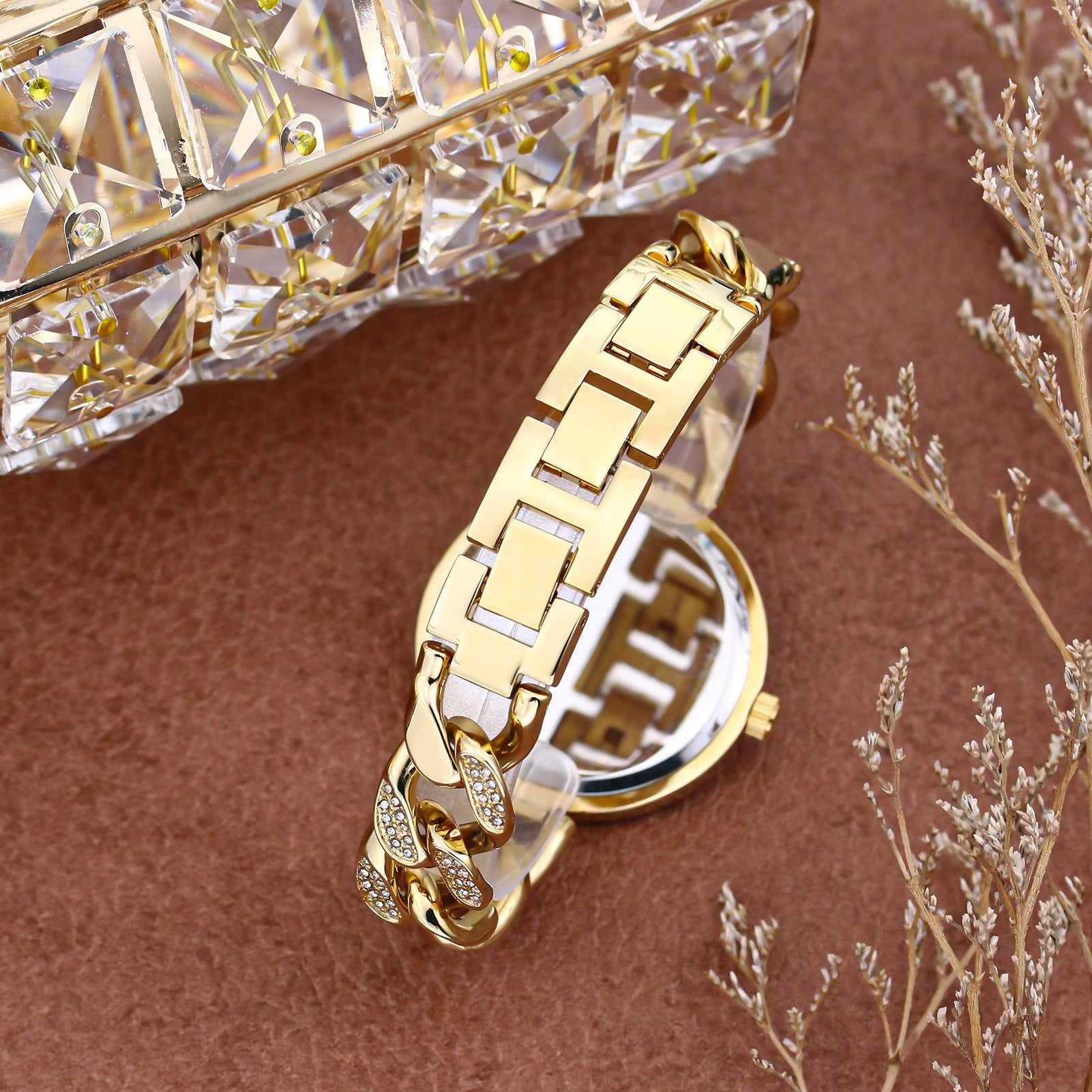 Premium Cuban Link Diamond Quartz Watch